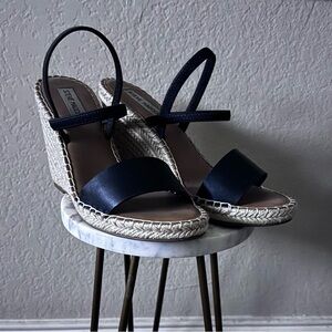 Steve Madden Navy and Tan Wedge Sandals